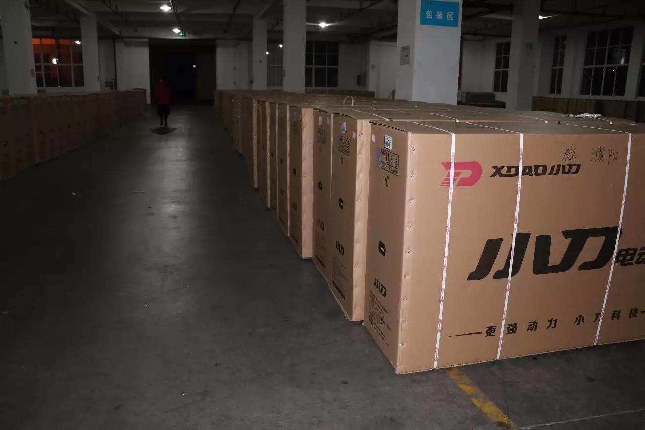 專業(yè)生產(chǎn)PVC護套、銅排、鋁排、新能源電池銅/鋁軟連接-人禾電子